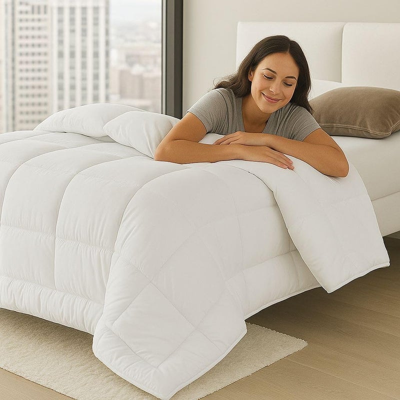 هوتيل لينين كلوب Hotel Linen Klub Anti Microbial Quilt - Outer Cover: 100% Microfiber w/ Anti Microbial Treatment , Filling: 200gsm Soft Fibersheet - Image 4