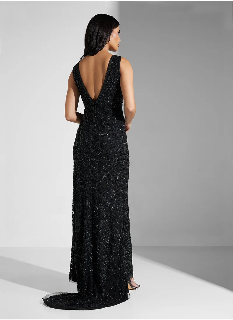 Namshi x Plunge Neck Sequin Embellished Dress