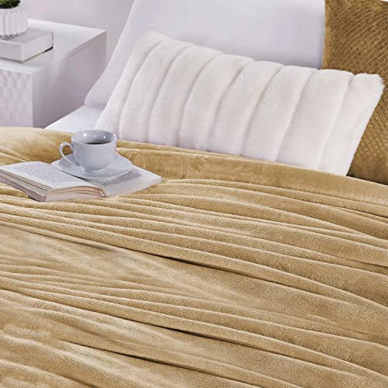 Fleece Blanket, 280GSM Super Soft Bed Blanket Plush Cozy Lightweight Flannel Blankets for Bed, Sofa, Couch, Travel, Camping - Image 2