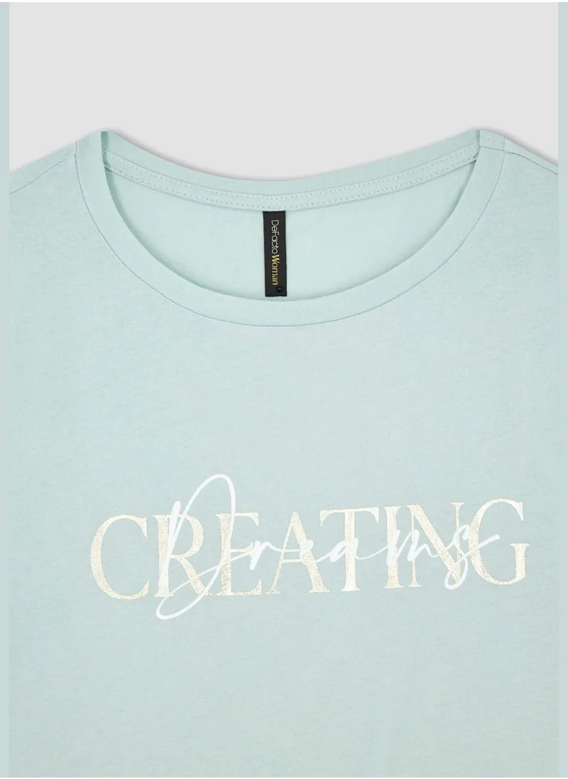 ديفاكتو Regular Fit Short Sleeve Slogan Print T-Shirt
