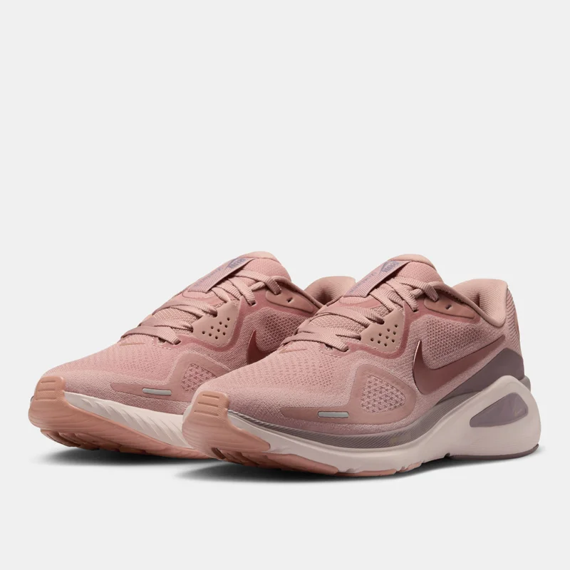 نايكي حذاء الجري ستراكتشر 26 رود للنساء