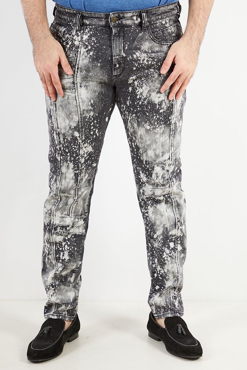 DIESEL Men Slim Fit Wash Non Stretchable Denim Jeans, Black  - Image 1