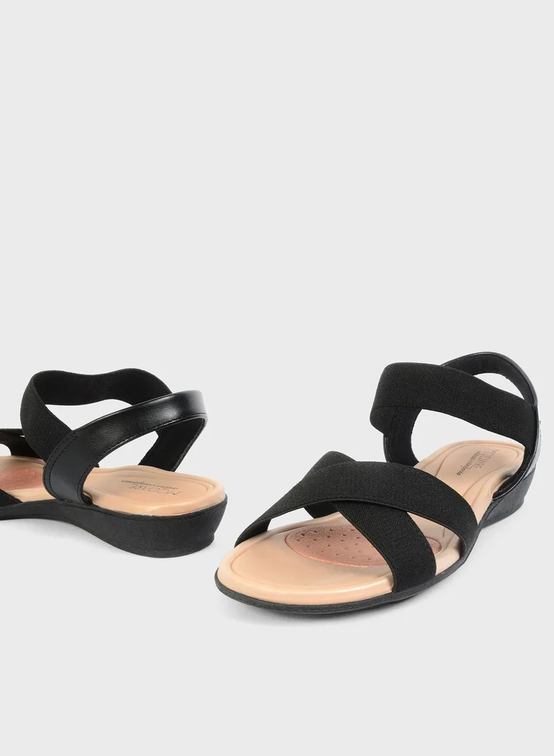 مودار Julissa Flat Sandals