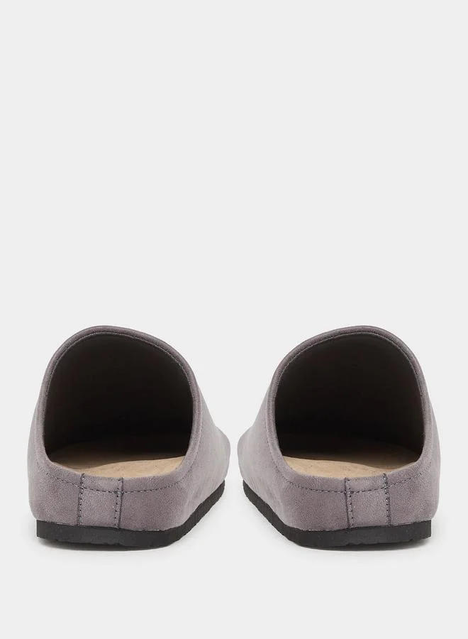 Styli Styli Plain Round Toe Faux Suede Clog Sandals