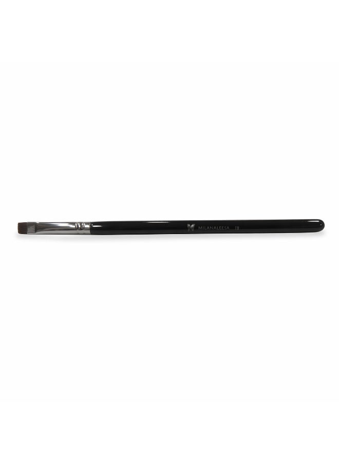 Flat Concealer Brush – Precision Makeup Brush for Under Eye Coverage, Brow Carving & Cut Crease Application - Image 1