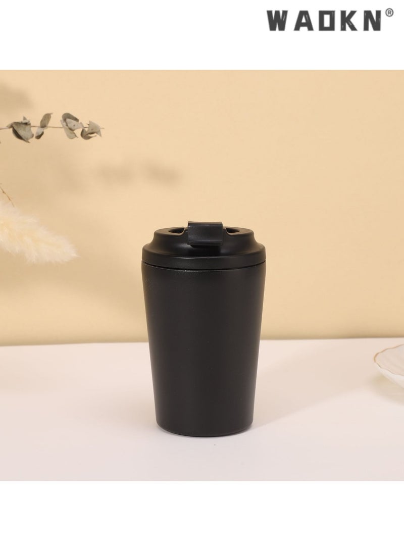 دبليو أيه أو كي أن كوب قهوة للسفر مزود بفراغ مزدوج الجدار من الفولاذ المقاوم للصدأ، مثالي لحمل المشروبات الساخنة والباردة، وهو منتج أساسي للمنزل والمكتب والسفر (أسود) - Image 1