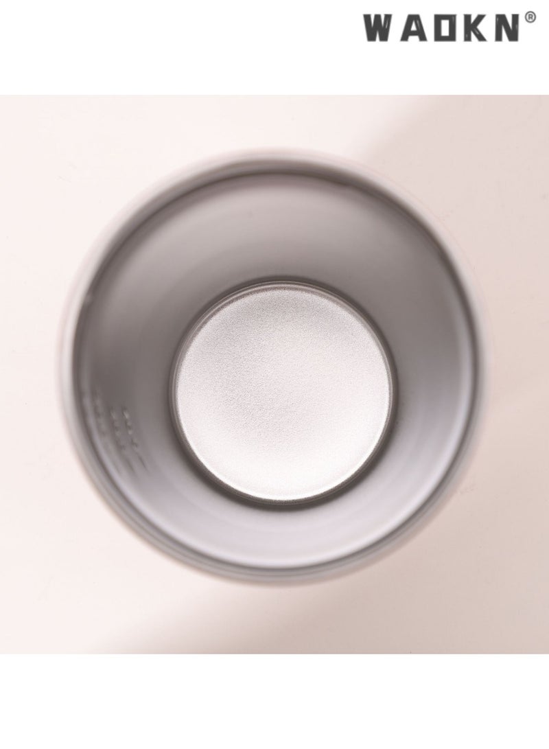 دبليو أيه أو كي أن كوب قهوة للسفر مزود بفراغ مزدوج الجدار من الفولاذ المقاوم للصدأ، مثالي لحمل المشروبات الساخنة والباردة، وهو منتج أساسي للمنزل والمكتب والسفر (أسود) - Image 4