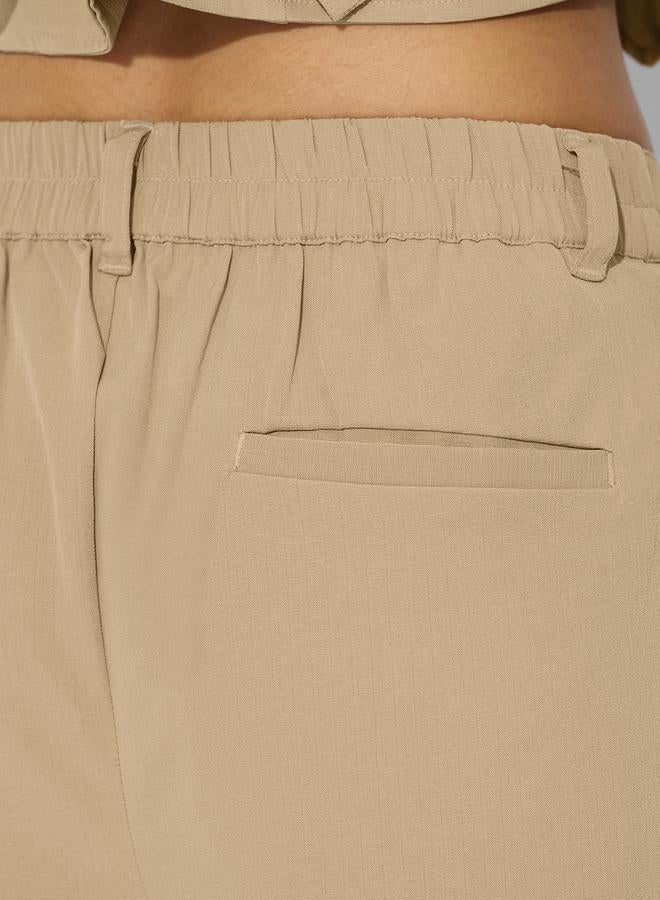 ذا سوليد ستور بنطال بأرجل واسعة وفتحات حزام - Image 3