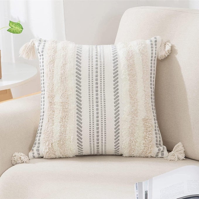 DECORATIVE BOHO THROW PILLOW COVER 20X20 ACCENT NEUTRAL TEXTURED TUFTED PILLOW COVER STRIPED FOR COUCH BED SOFA BEIGE AND CREAM WHITE PACK OF 1