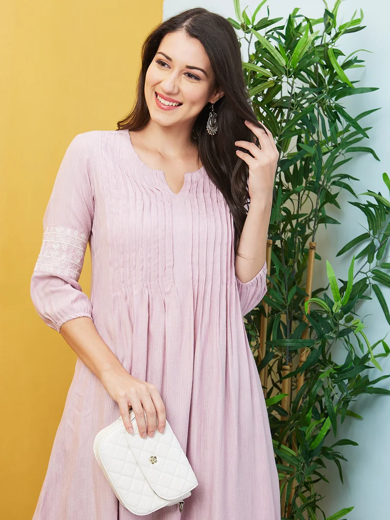 globus Women Lavender Ethnic Motifs Woven Design Thread Work Pleated Dobby Kurta