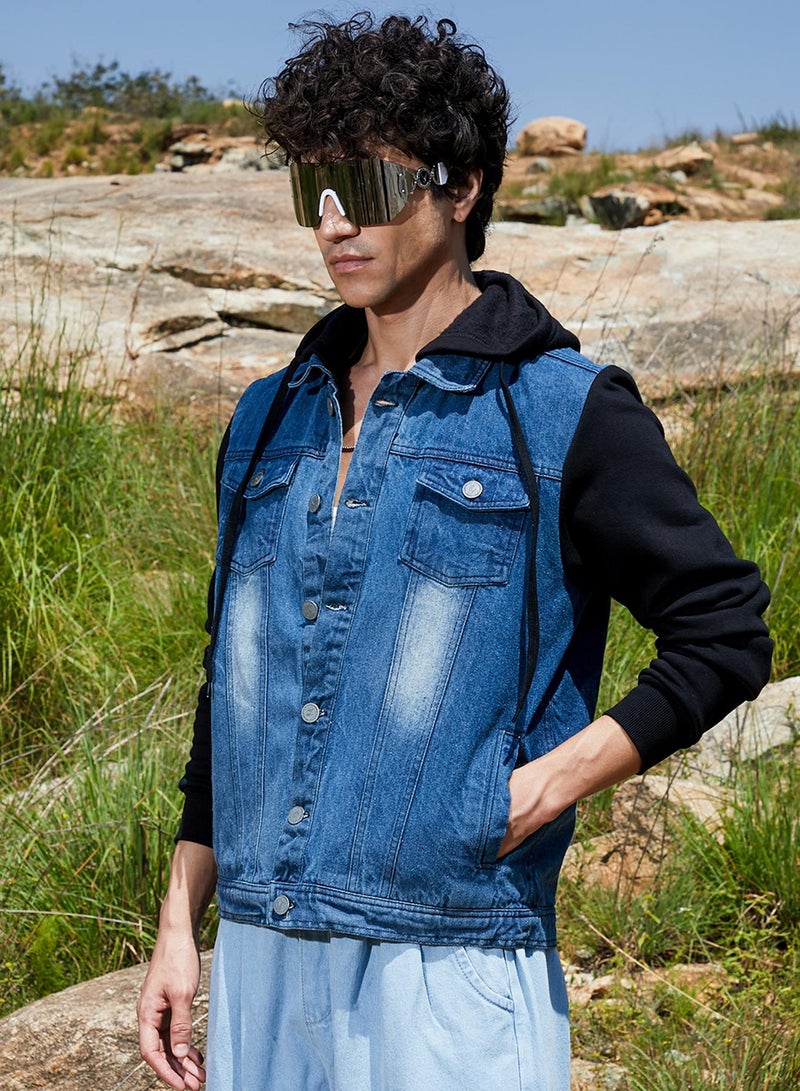 كامبوس سوترا Men's Black & Blue Medium-Wash Denim Jacket With Sweatshirt Sleeve  - Image 3