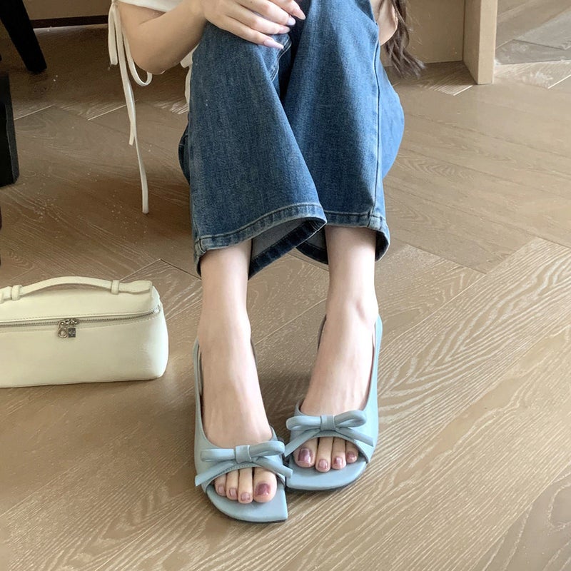 Diagonal cut square toe empty sandals for women's summer outdoor wear with a heel height of 5.5cm~French three-dimensional butterfly dew toe high heels - Image 4