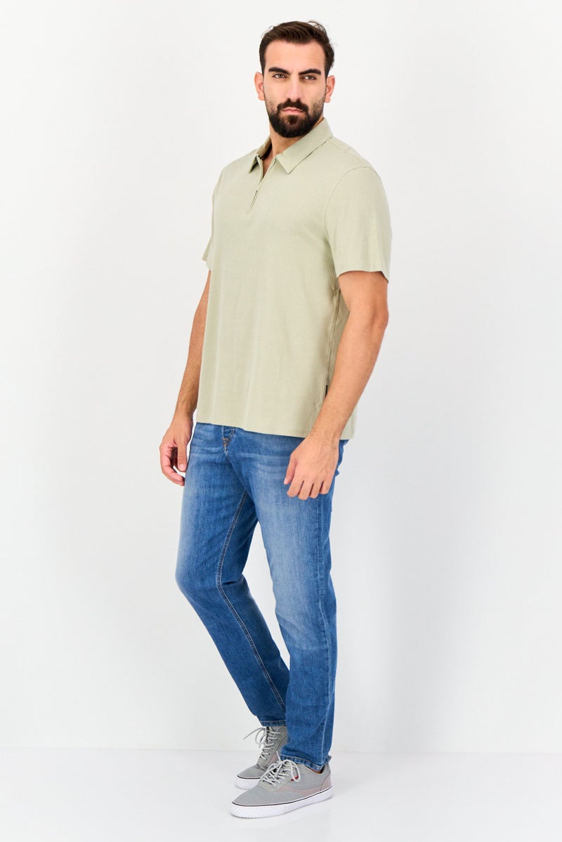 VINCE CAMUTO تي شيرت بولو للرجال بقصة عادية بأكمام قصيرة بسحاب ربع، أخضر مريمي - Image 4