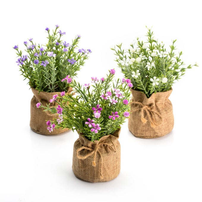 Babys Breath Artificial Flowers in Small Burlap Bag Vases 3Pcs Gypsophila Faux Flowers Farmhouse Home Coffee Table Bookshelf Office Desk Decorations Kitchen Dining Room Fake Plants Indoor