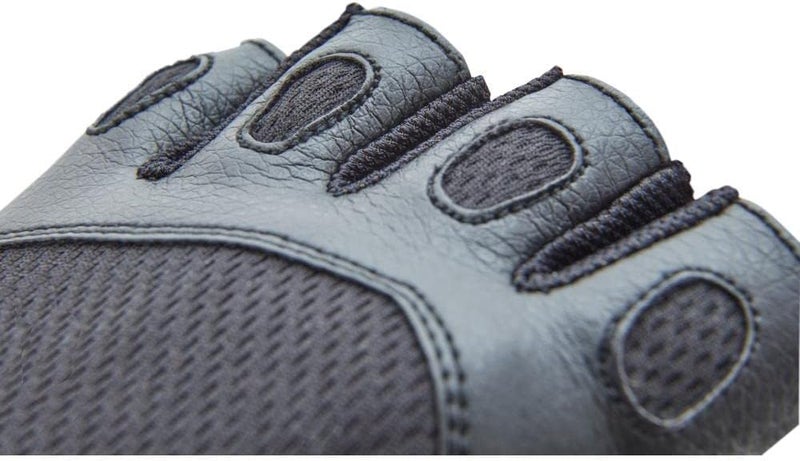 ريبوك قفازات ملاكمة GEL أساسية للرجال والنساء – حشوة ممتصة للصدمات لتدريبات MMA، كيكس بوكسينغ والملاكمة على كيس الوزن – أسود/أزرق معدني، 12 أونصة - Image 2