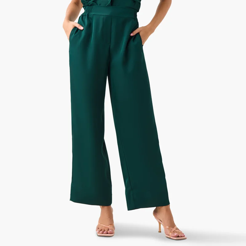 Iconic Iconic Utility Pants with Pockets