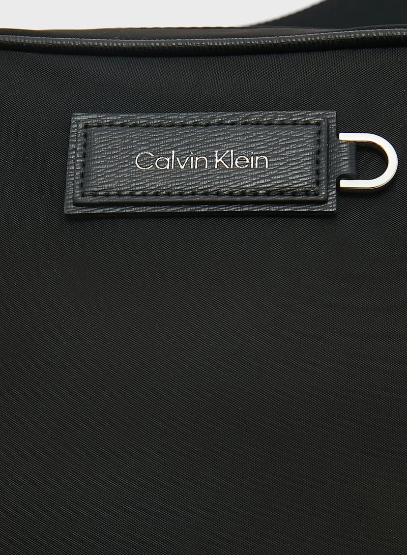 CALVIN KLEIN Wide Strap Messenger Bag