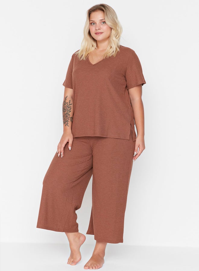 trendyol Brown Ribbed V-Neck Capri Length Knitted Pajama Set TBBSS22PT0237 - Image 3