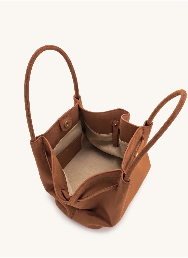 PEI Hana Medium Faux Suede Tote Brown - pzsku/Z2C28A3217936DC8428E3Z/45/_/1738912147/41549810-2482-40ce-802f-e253f19528c1