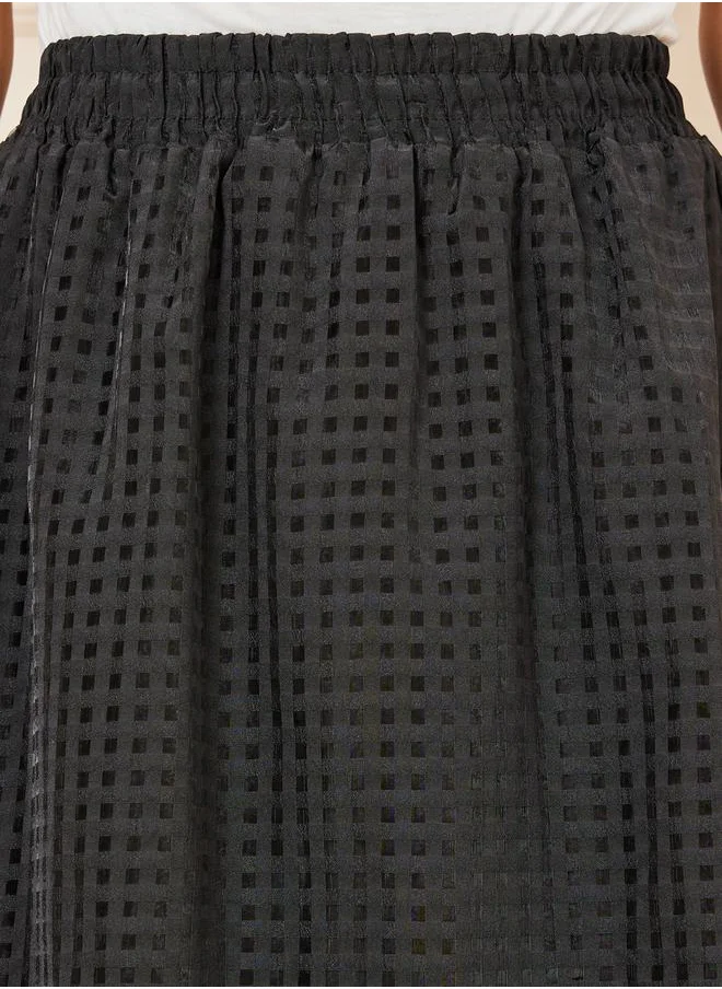 ستايلي Solid Waffle Knit Midi Skirt