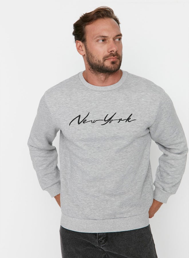 trendyol Grey 100% Cotton Regular/Normal Cut Embroidered Inside Polar Fleece/Warm Sweatshirt - Image 5