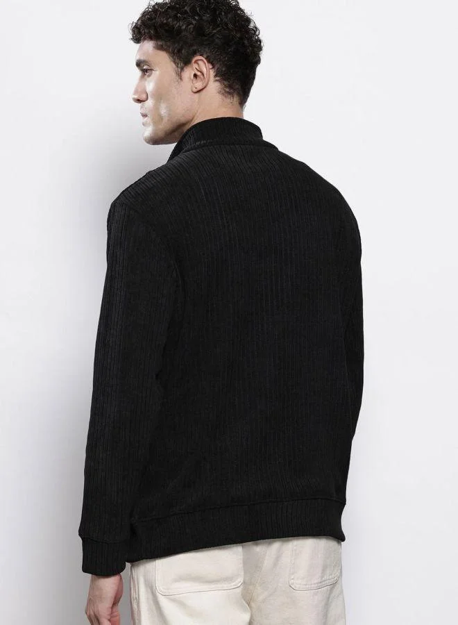 ذا انديان كراج كو Men Relaxed Fit Self Design High Neck Full Sleeves Sweatshirt