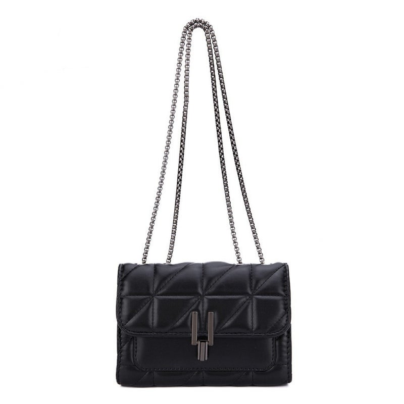Women's Quilted Chain Shoulder Bag - Image 2
