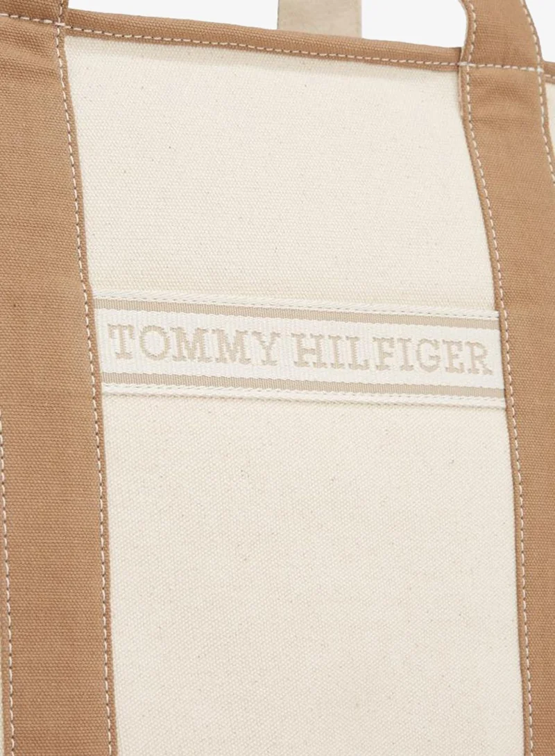 TOMMY HILFIGER Logo Detail Zip Over Extra Large Tote