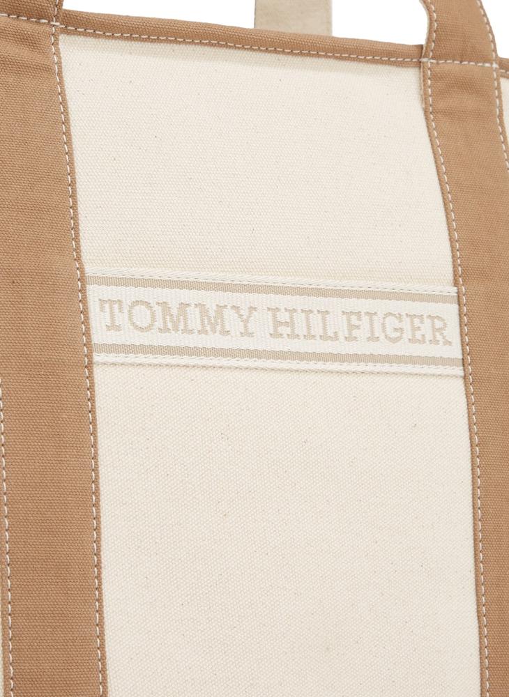 TOMMY HILFIGER Logo Detail Zip Over Tote  - Image 3