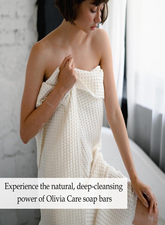 أوليفيا كير صابون الطين الوردي من أوليفيا كير، طبيعي 100%، نباتي وعضوي - للوجه والجسم - يزيل السموم، يقشر، يرطب، وينظف بعمق - يترك البشرة ناعمة كالحرير - زيت نخيل مستدام - 8 أونصة - Image 4
