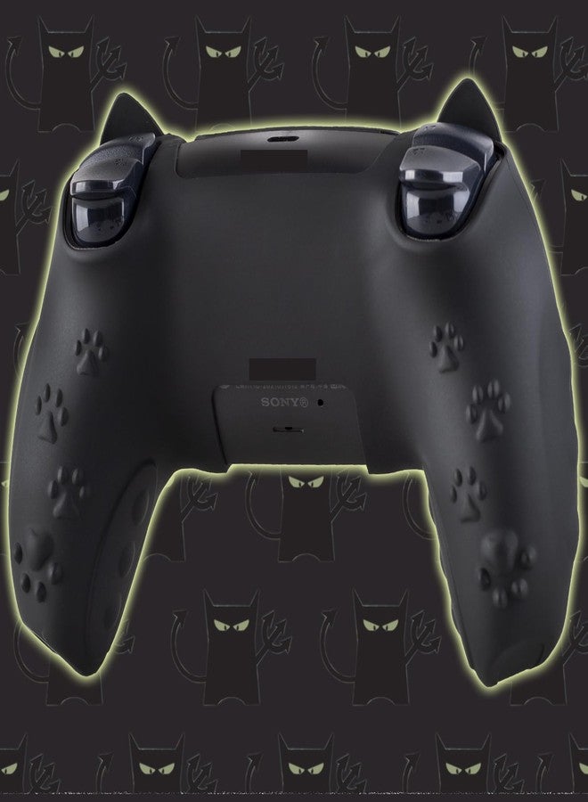 PlayRealm ملصق غطاء سيليكون من بلاي ريلم عدد 1 ومقابض تمديد عدد 2 لجهاز تحكم PS5، لون أسود - Image 4