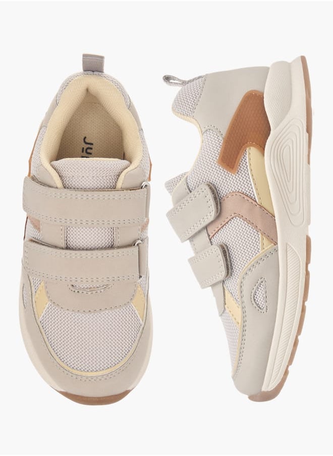JUNIORS Boys Textured Sneakers With Hook And Loop Closure  - Image 2