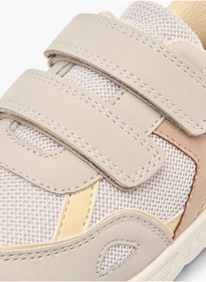 جونيورز Boys Textured Sneakers With Hook And Loop Closure