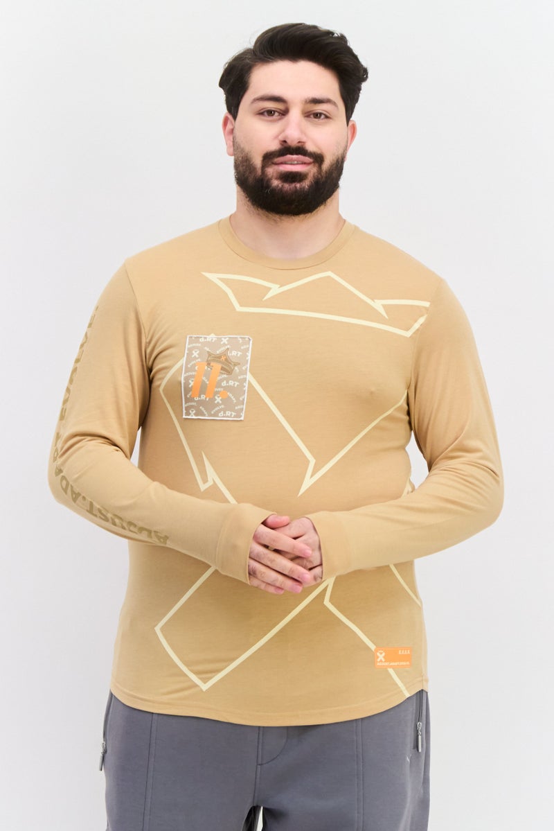 D RT تي شيرت رجالي بأكمام طويلة وطباعة جرافيك، لون بني - Image 1