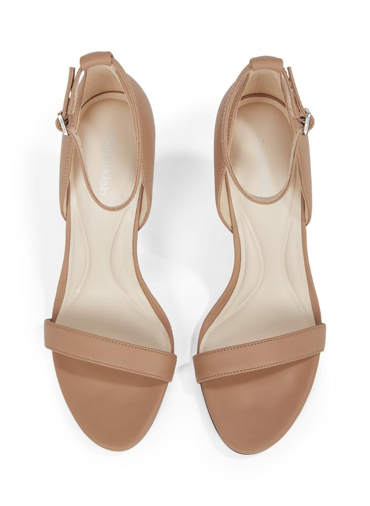 CALVIN KLEIN LEATHER HEELED SANDALS - 9 CM  - Image 5