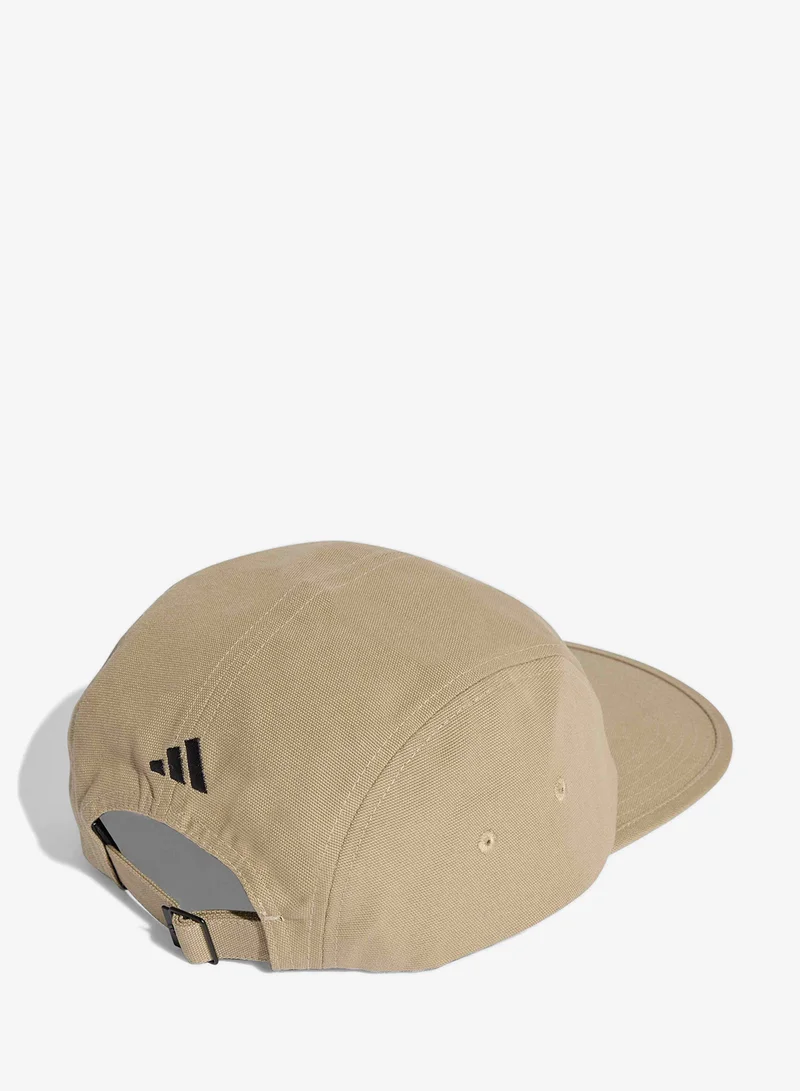 adidas قبعة قماشية بخمس لوحات