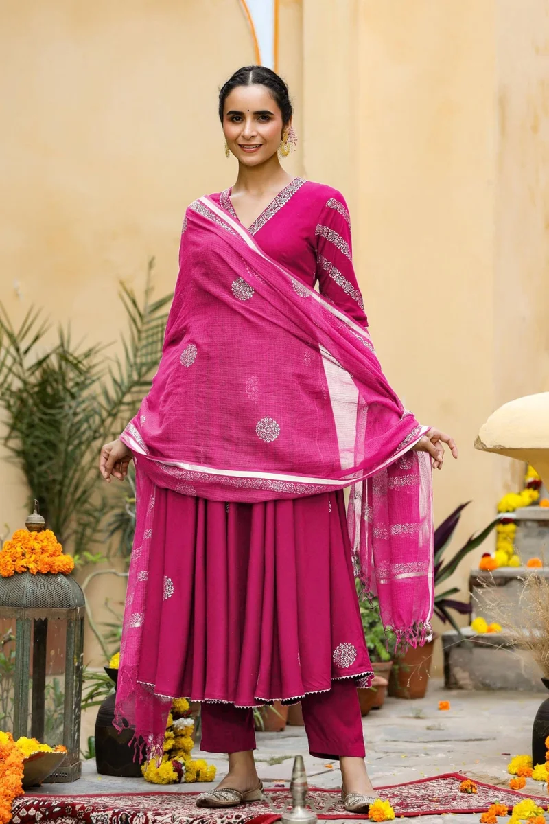 GoSriKi Women's Rayon Blend Anarkali Printed Kurta with Pant & Dupatta (Berlin Pink-GS_L_Pink_Large)