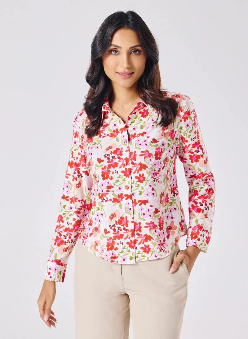 زجزاج قميص مطبوع باللون الأحمر