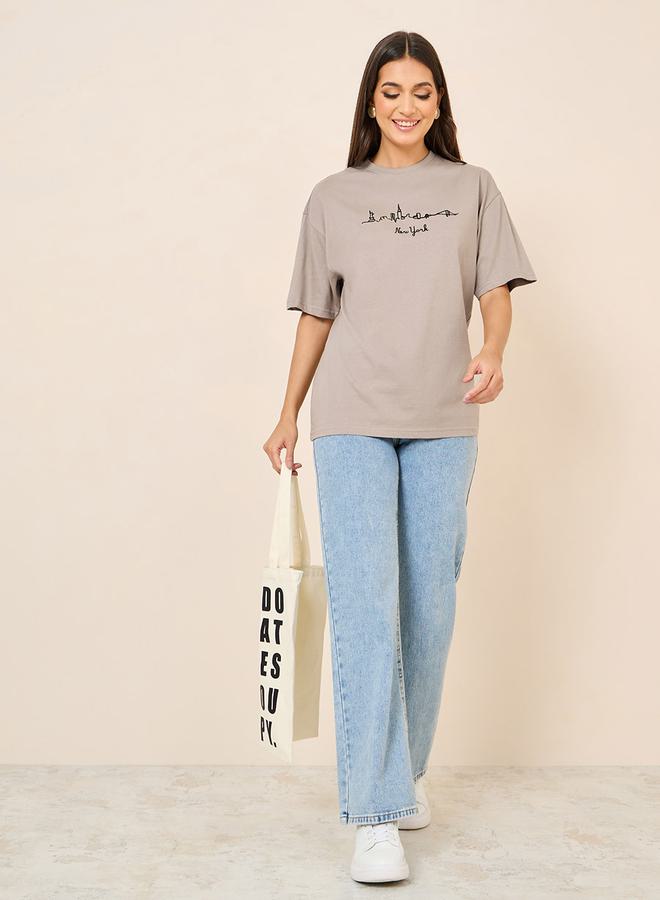 Styli Oversized Cotton Embroidered New York Longline T-Shirt - Image 2