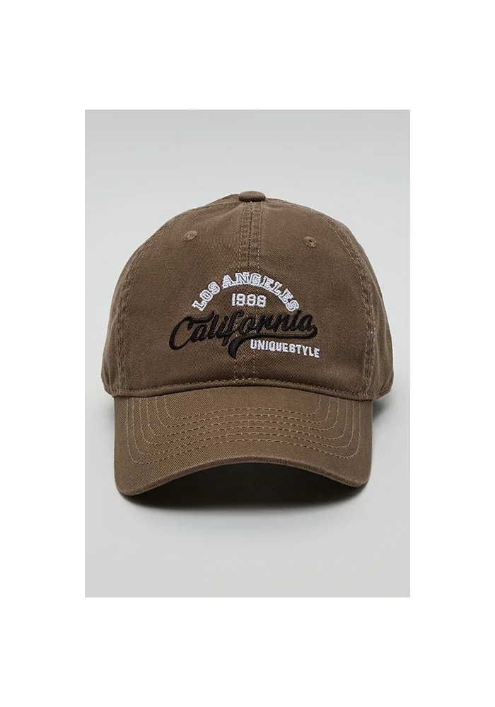 أر أند بي Embroidered Baseball Cap