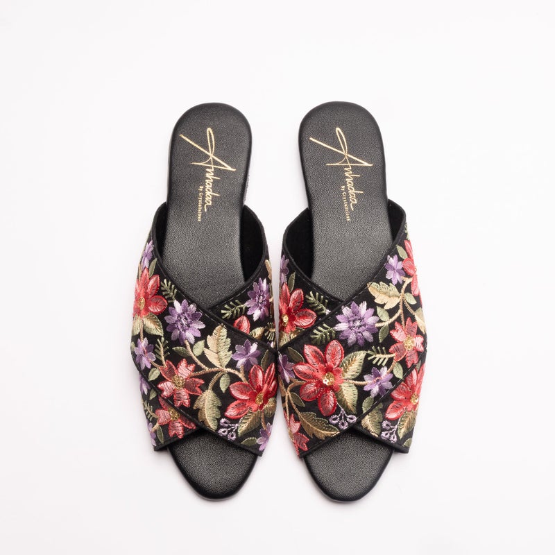 Crystalicious Rose Lace Women Flat Handmade Eco-Friendly Elegance with Embroidery All-Day Comfort - Image 1