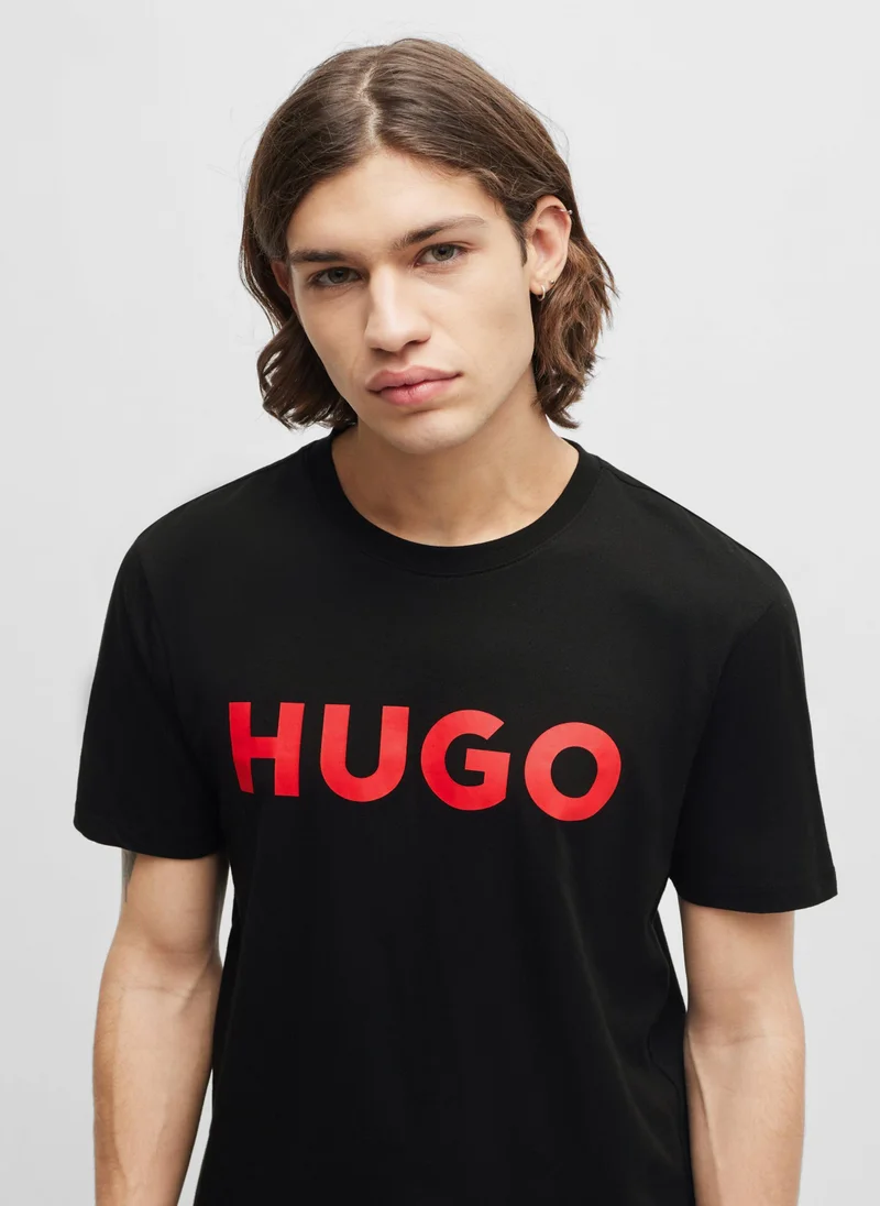 HUGO Contrast-logo T-shirt in cotton jersey