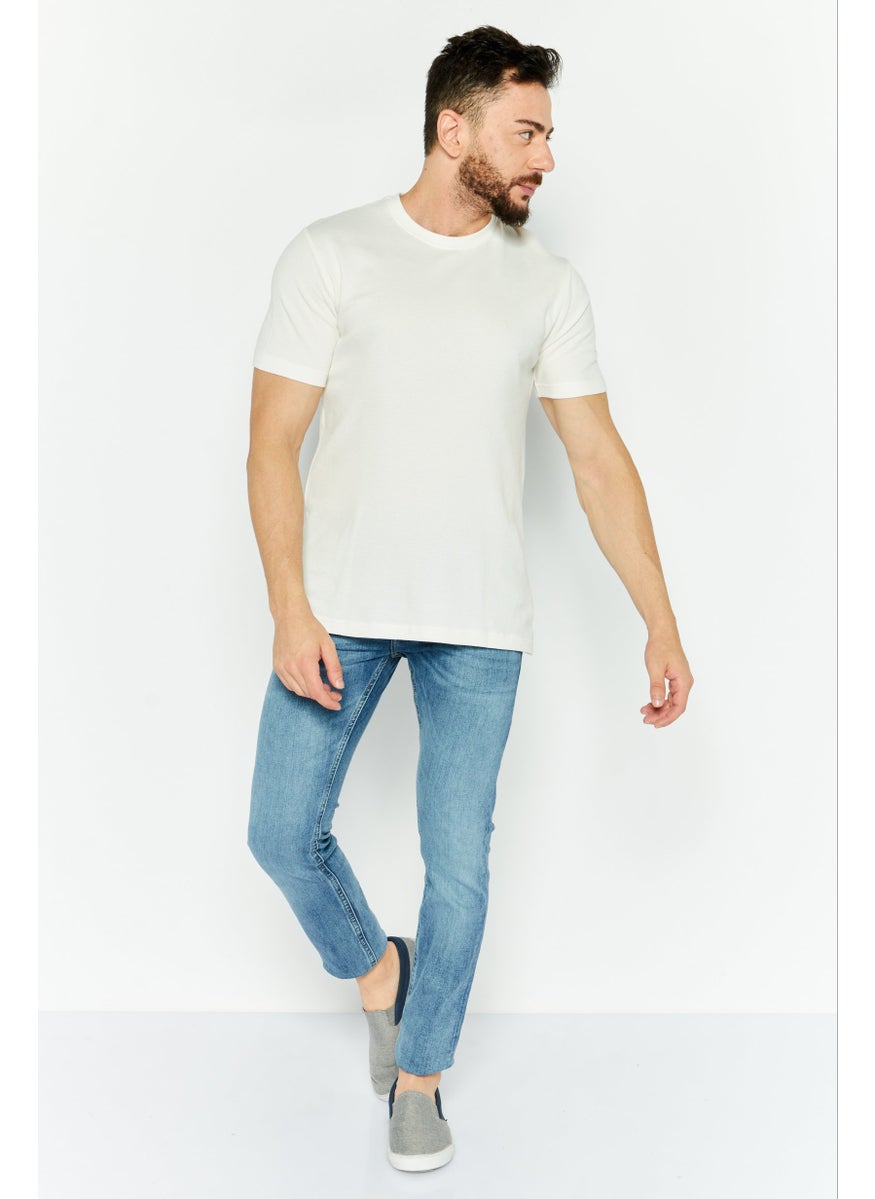 Men Crew Neck Textured Short Sleeves T-shirt, White - pzsku/Z2C3AFF44F0F52C9F6DD8Z/45/_/1737642639/856062ac-527c-4012-b118-d36ee7e8e10b