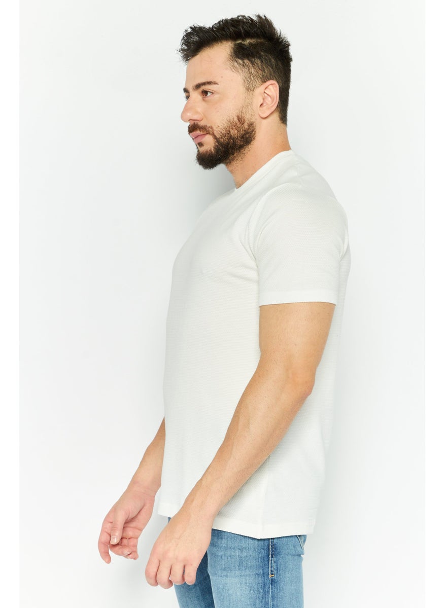 Men Crew Neck Textured Short Sleeves T-shirt, White - pzsku/Z2C3AFF44F0F52C9F6DD8Z/45/_/1737642659/b0918551-77a5-4c1d-a9f3-3747dda7433a