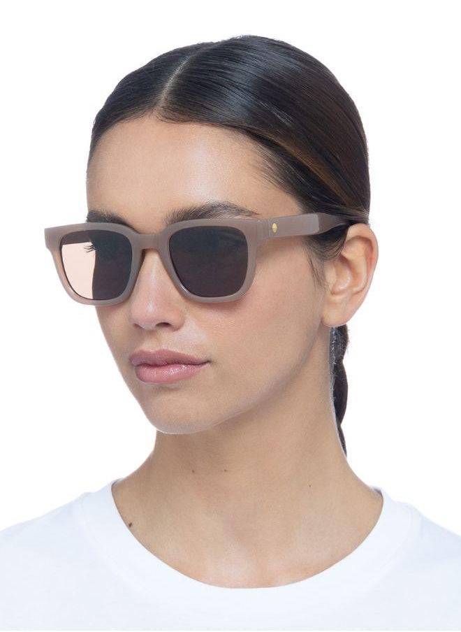 Solarized MODERN CLASSIC Luxury Sunglasses for Men & Women – High Quality Designer Eyewear, UV Protection, Stylish Frames, Timeless Elegance, and Fashionable Eye Shades  - Image 2