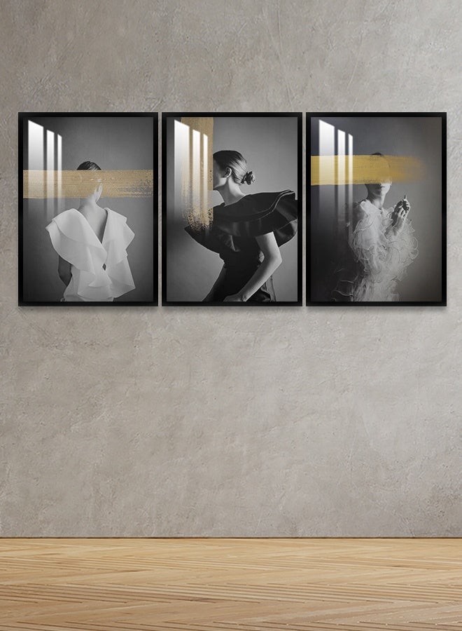 4gdran Three wooden wall panels with a woman’s design, size (120x60) cm, with a wooden frame and a transparent acrylic layer  - Image 2