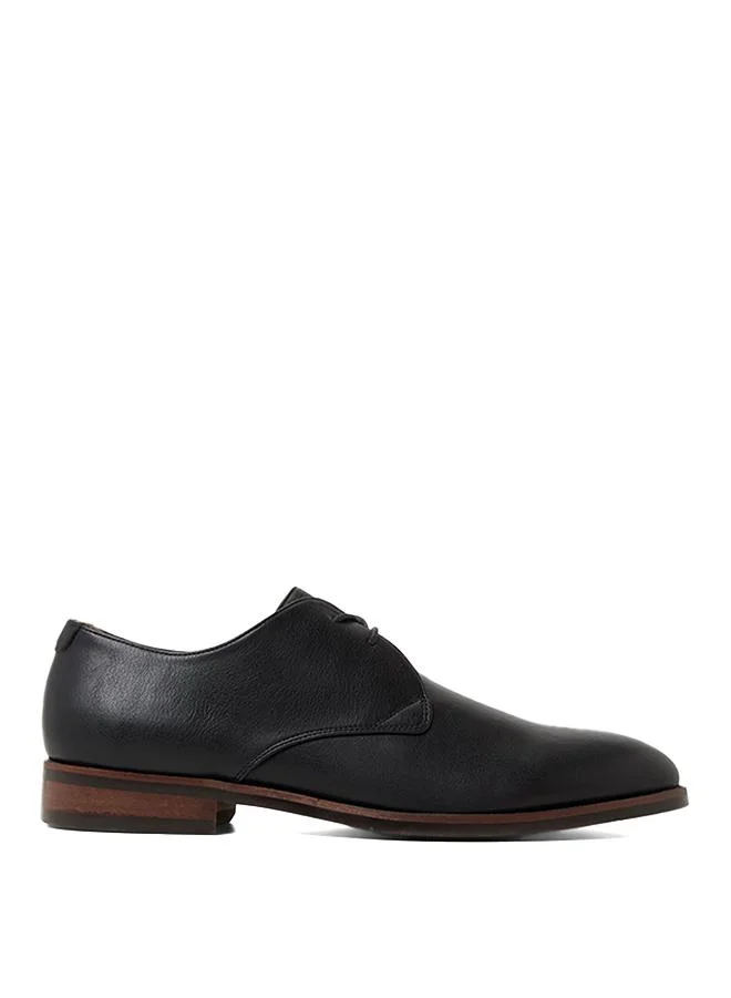 Call it Spring Keslin Men Black Formal Shoes