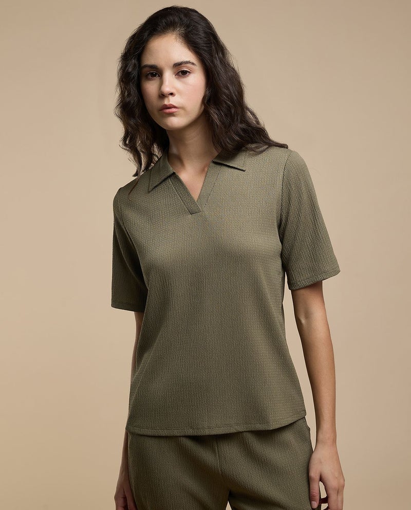 R&B Textured Top With Collared Neck And Short Sleeves - Image 1