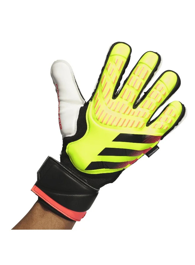 adidas معدات حماية كرة القدم Pred Gl Mtc Fs صفراء 7