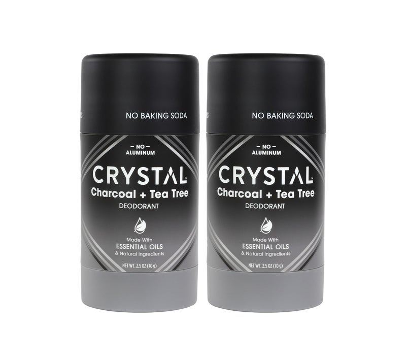 CRYSTAL ESSENCE مزيل عرق صلب من المغنيسيوم كريستال، بالفحم وشجرة الشاي، 2.5 أونصة (عبوة من 2) - Image 1